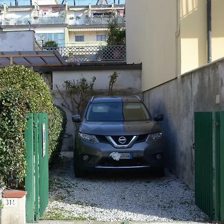 Villino Silvia Viareggio